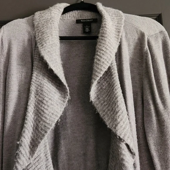 White House Black Market cardigan - Picture 2 of 5